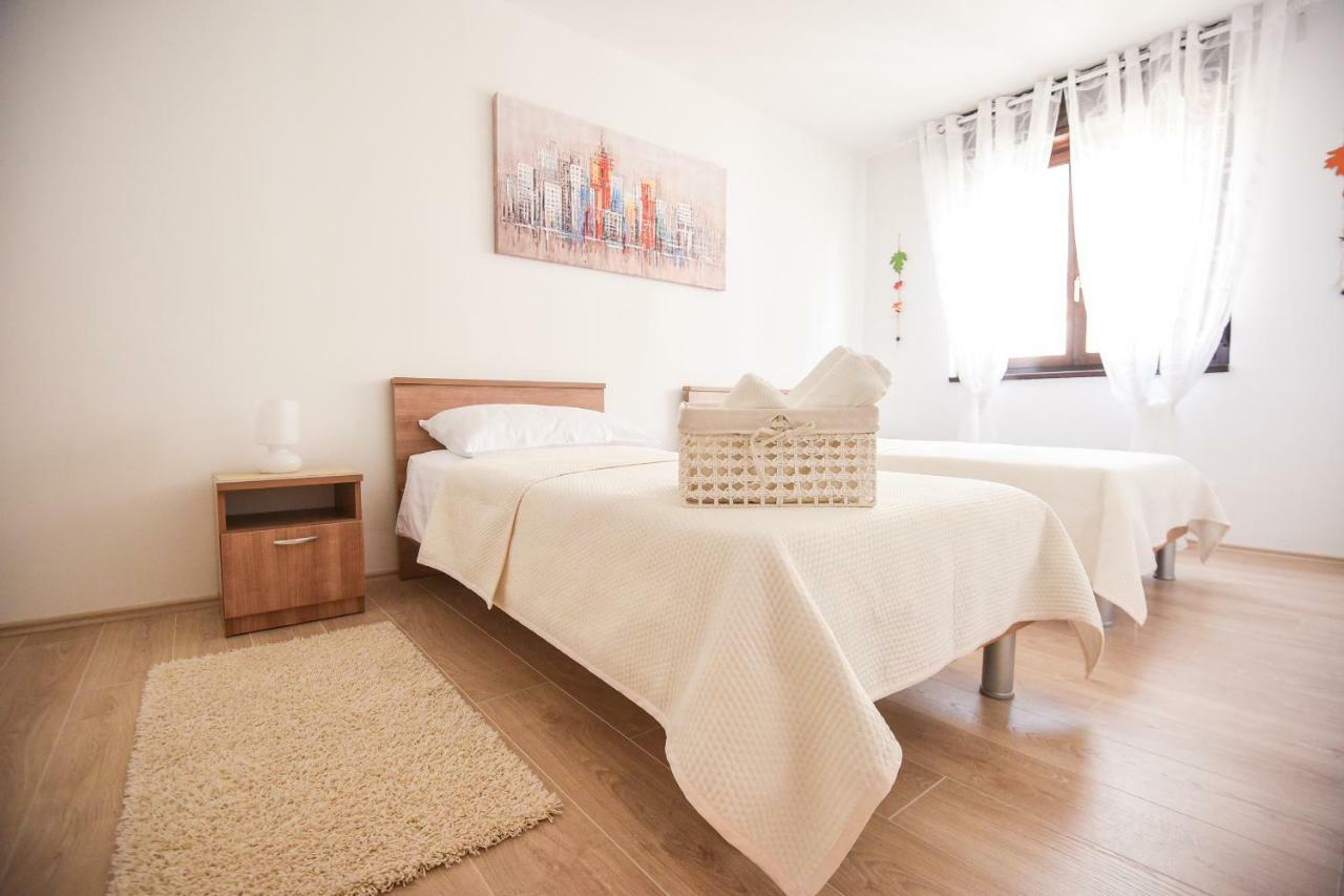 Apartment Vita Rijeka Bagian luar foto